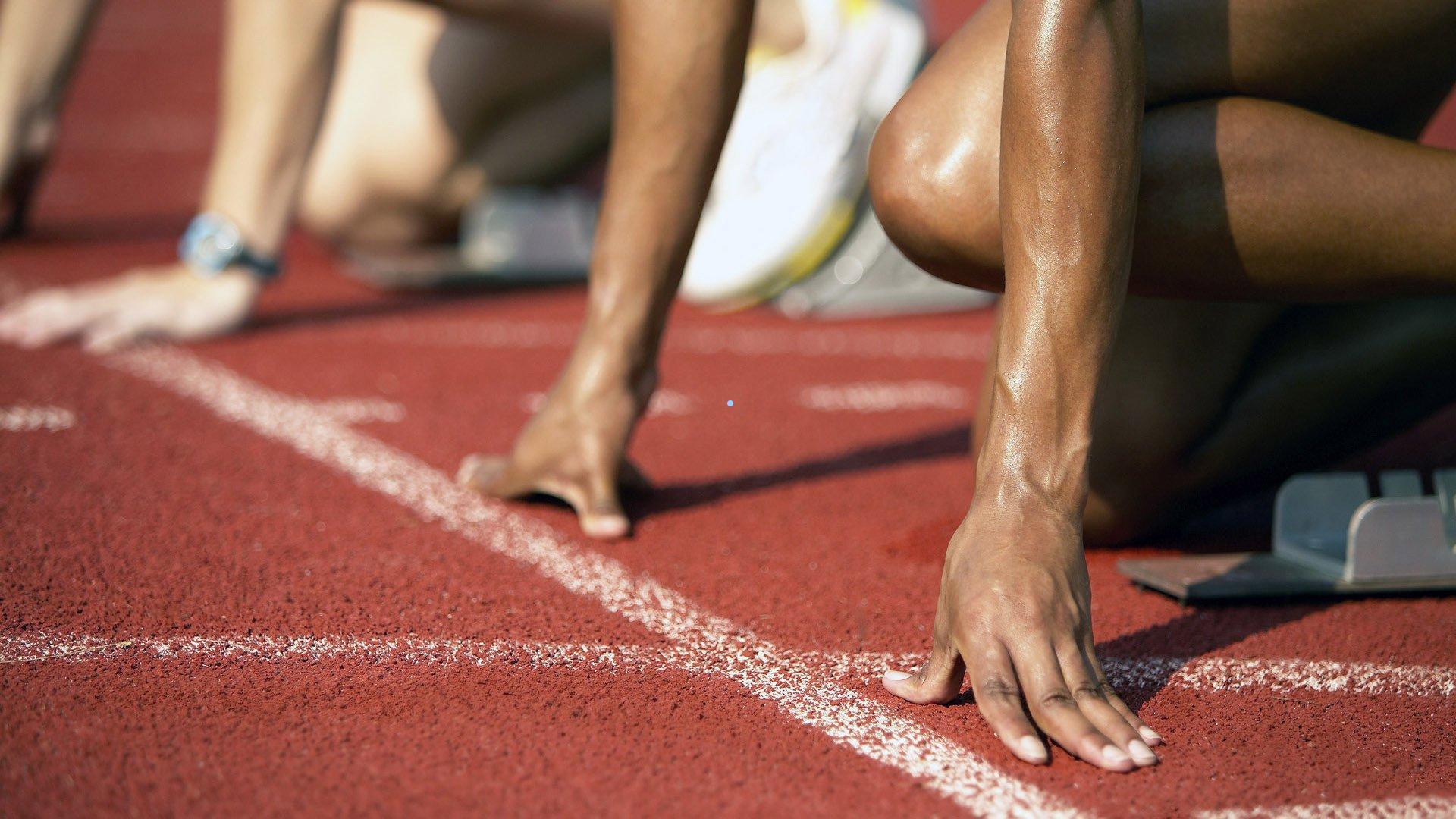 Shams独家披露，安东尼·戴维斯伤病免于手术干预，六周后启动重新评估程序