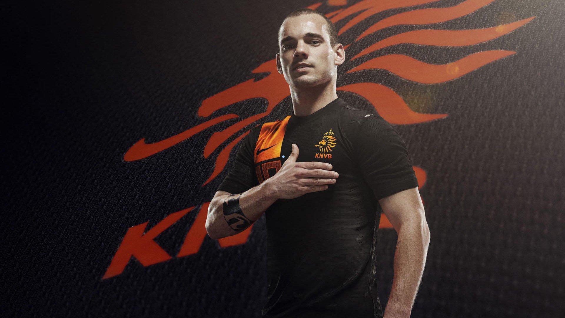 开云：罗马诺独家揭秘，哈兰德2025年夏季转会巴塞罗那达成协议，足坛格局或将重塑